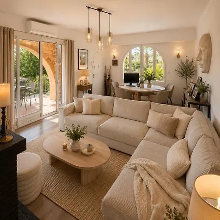 ヴィラ Charme Et Calme A Juan-les-pins - De Prestige アンティーブ